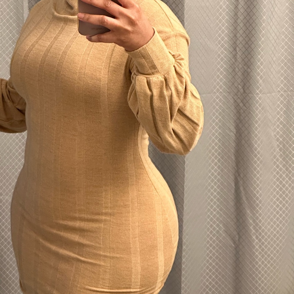 Fashion Nova longsleeve dress